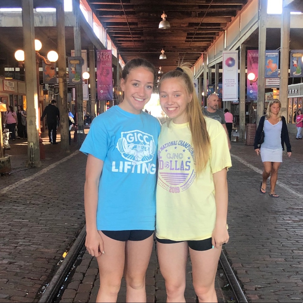 Meet your Posher, Lauryn